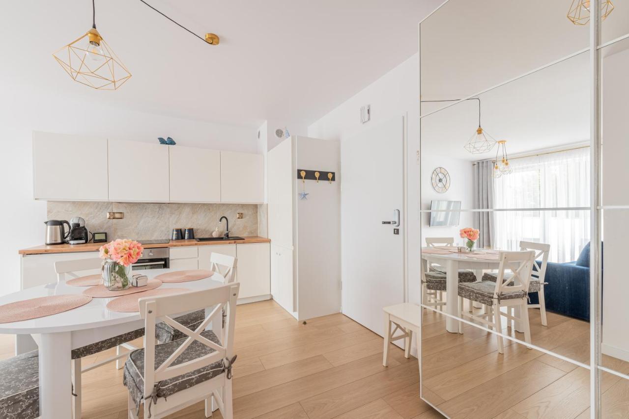 Posesja Kapitanska Apartament Ok 100 M Do Plazy 그르지보보 외부 사진